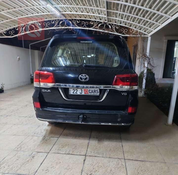 تويوتا لاندكروزر